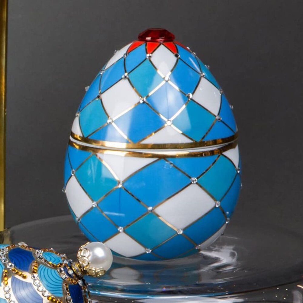 Harlequin Egg Shaped Ceramic Candle, Strong Perfume Scent, Perfect Gift Idea